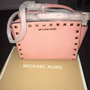 Michael Kors Selma Stud Messenger